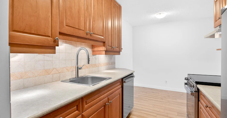 1306-2016 Fullerton Avenue, North Vancouver, BC, V7N 3E9 - 5