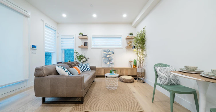 1-369 E16th Ave, Vancouver, BC, V5T 2T7 - 5