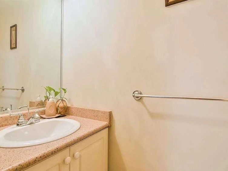 5737 Rumble Street, Burnaby, BC, V5J 2C3 - 8