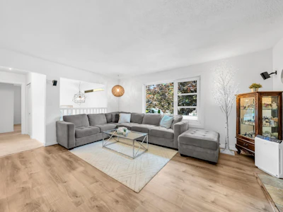35365 Selkirk Avenue - 2