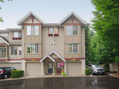 52-6651 203 Street - 2