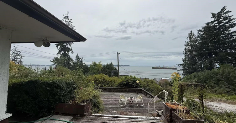 3863 Marine Drive, West Vancouver, BC, V7V 1N3