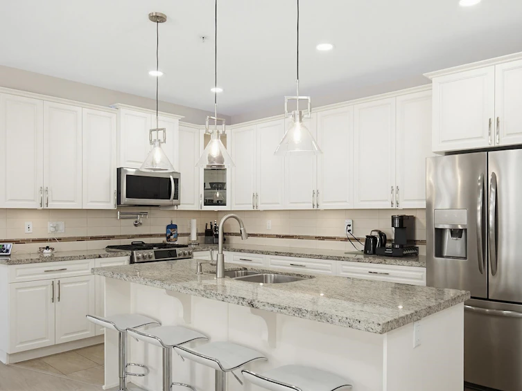 401-32445 Simon Avenue, Abbotsford, BC, V2T 0G7 - 7