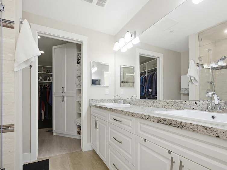 401-32445 Simon Avenue, Abbotsford, BC, V2T 0G7 - 22