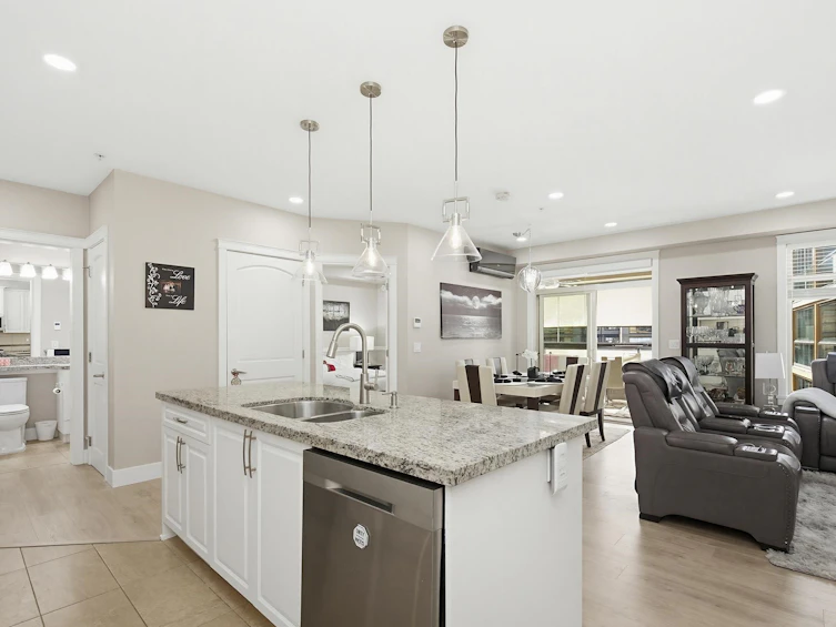 401-32445 Simon Avenue, Abbotsford, BC, V2T 0G7 - 10