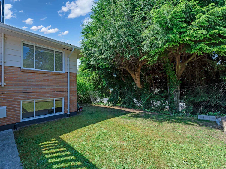 330 W Braemar Road, North Vancouver, BC, V7N 2T5 - 22