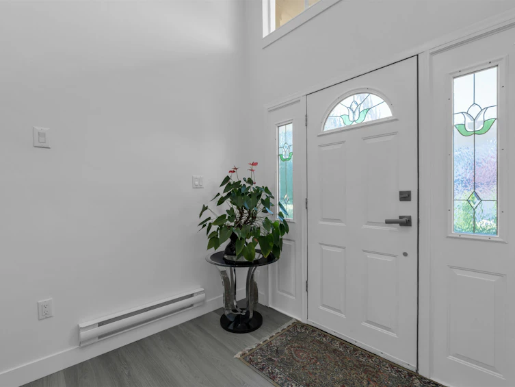 330 W Braemar Road, North Vancouver, BC, V7N 2T5 - 3