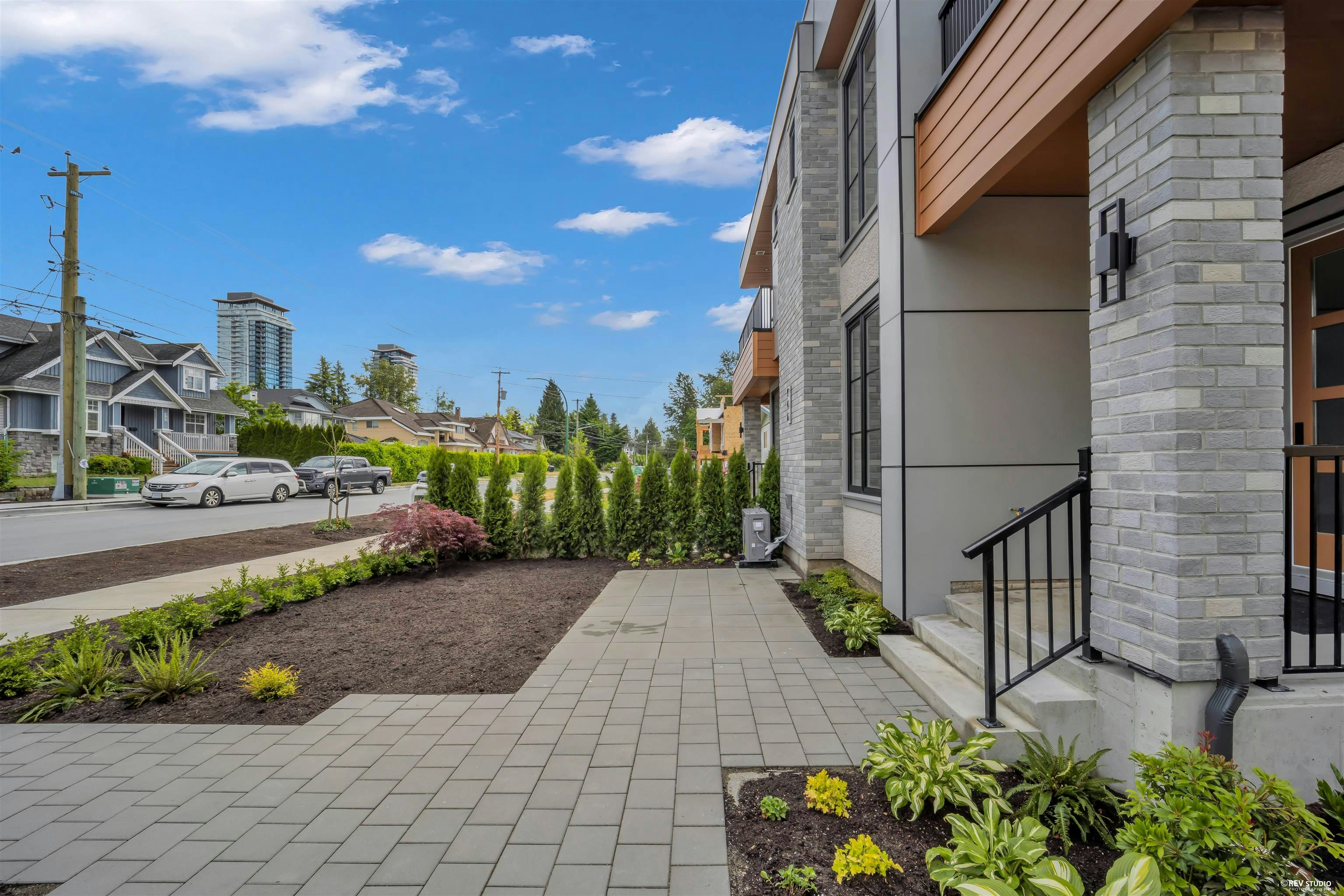 946 Dansey Avenue, Coquitlam, BC, V3K 3G7 - 4