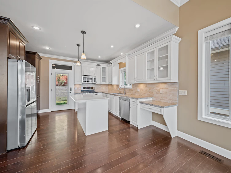 35599 Zanatta Lane, Abbotsford, BC, V3G 0B4 - 10