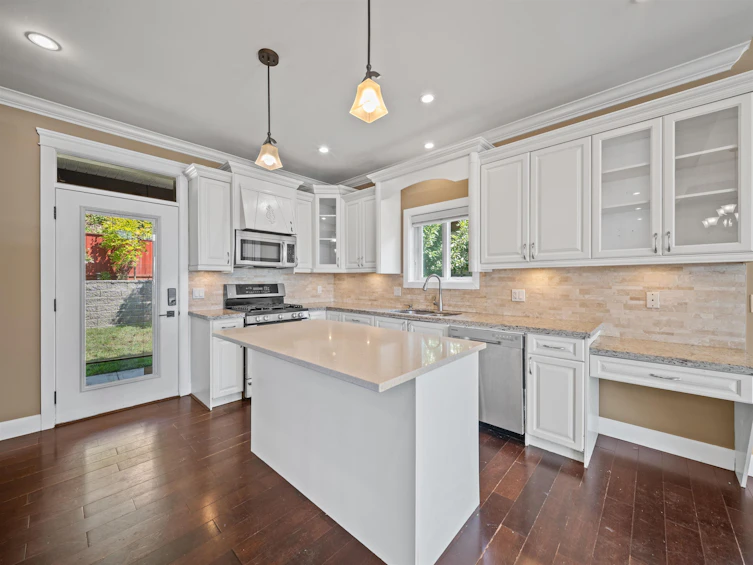 35599 Zanatta Lane, Abbotsford, BC, V3G 0B4 - 12