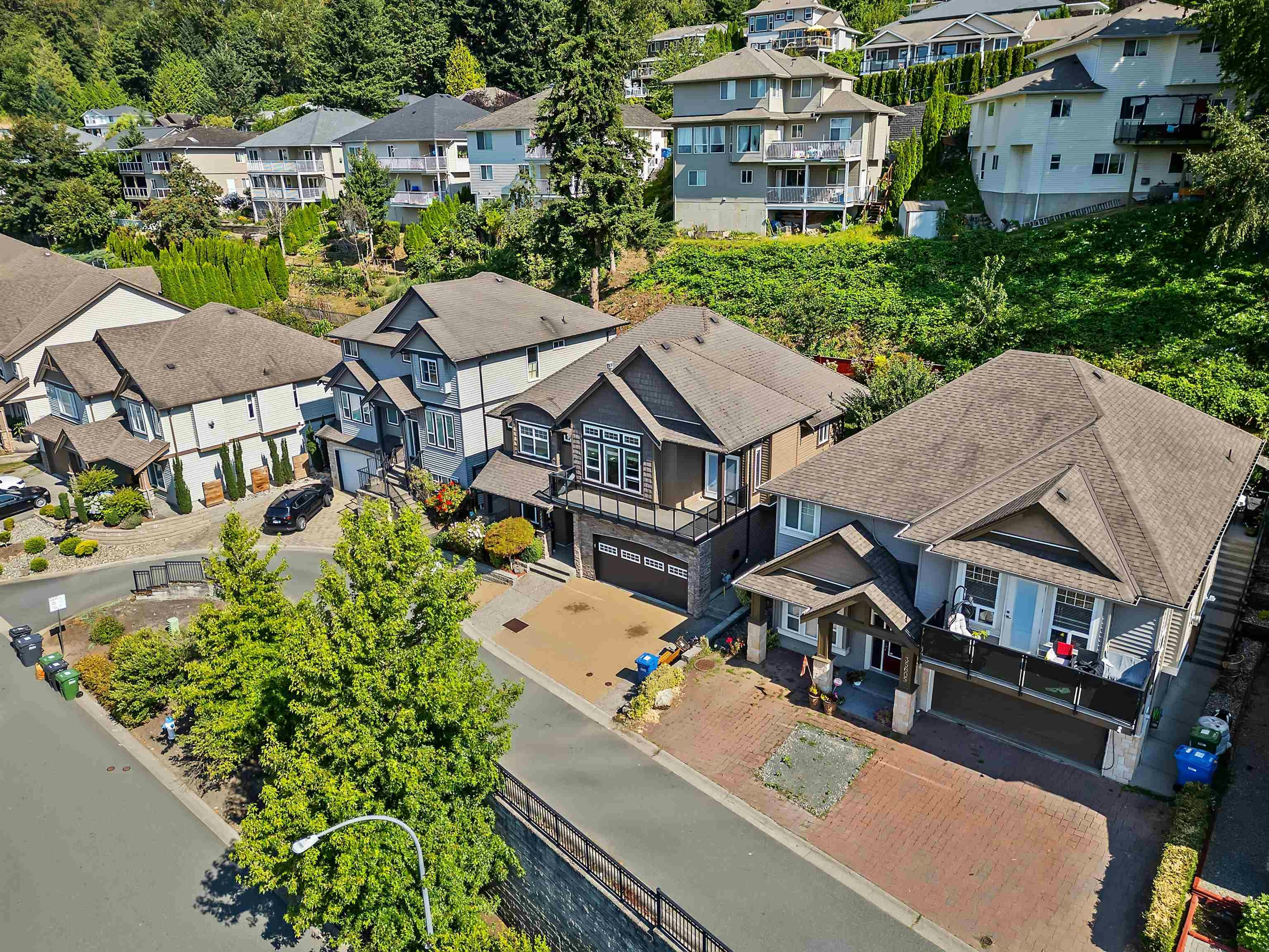 35599 Zanatta Lane, Abbotsford, BC, V3G 0B4 - 3