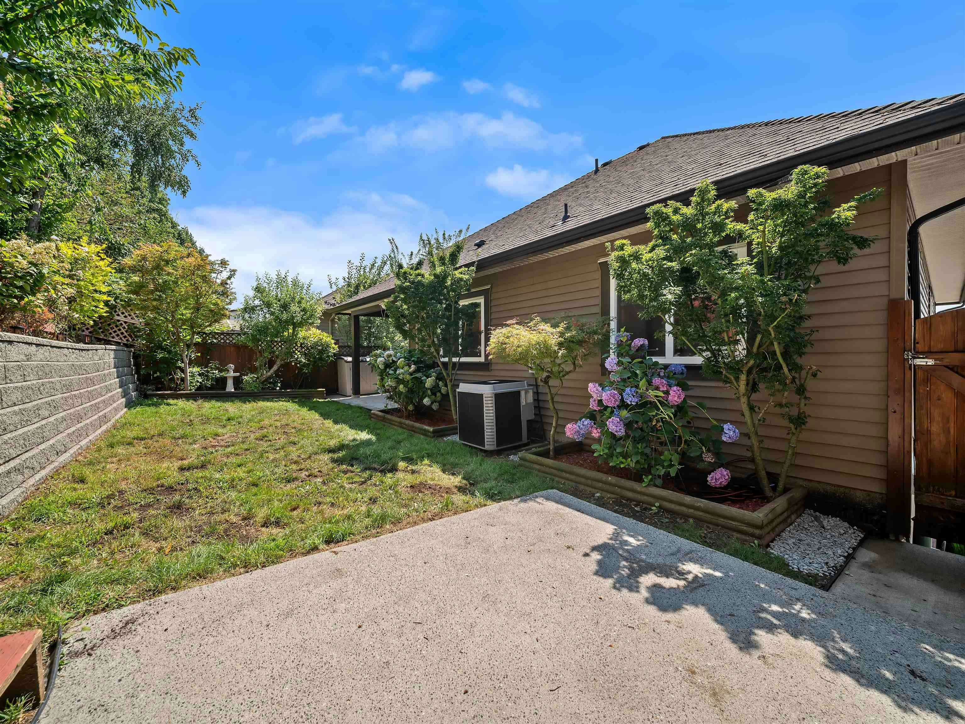 35599 Zanatta Lane, Abbotsford, BC, V3G 0B4 - 38