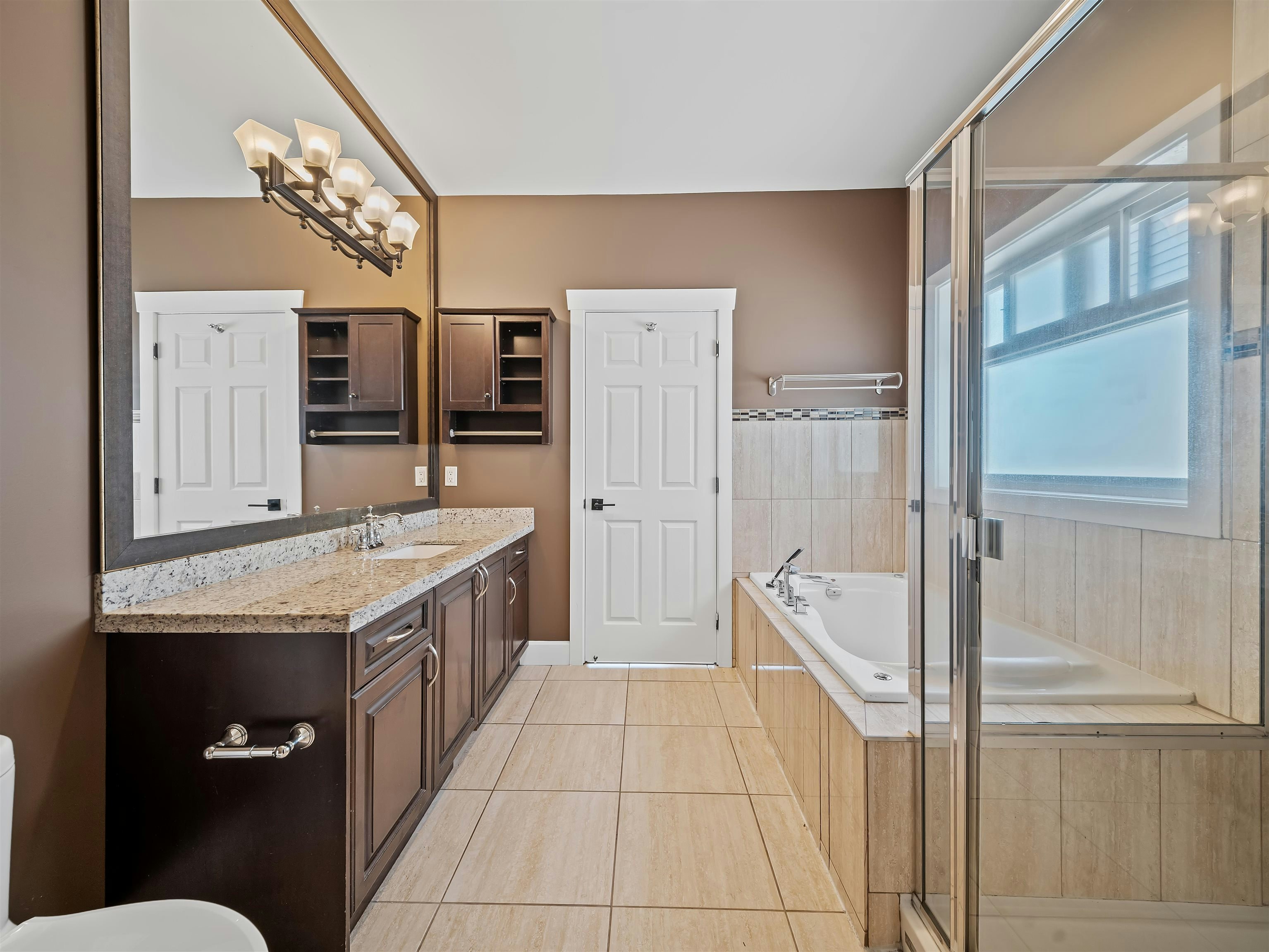 35599 Zanatta Lane, Abbotsford, BC, V3G 0B4 - 24