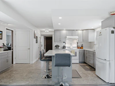 4628 Hermitage Drive - 2