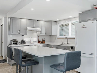 4628 Hermitage Drive - 4