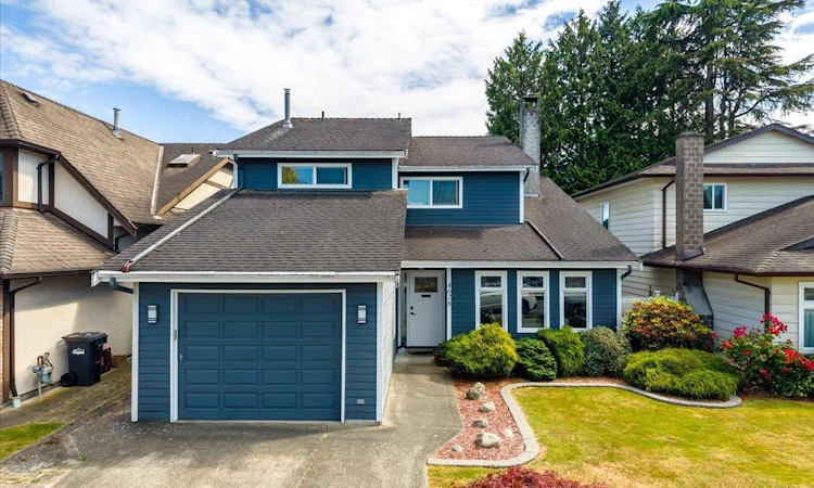 4628 Hermitage Drive