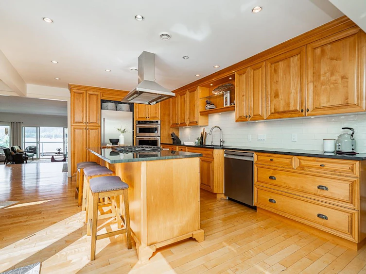 550 Yale Road, Port Moody, BC, V3H 3K3 - 12