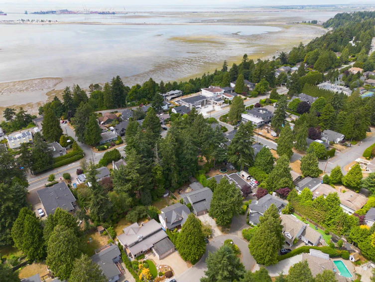 151 49th Street, Delta, BC, V4M 2P1 - 3