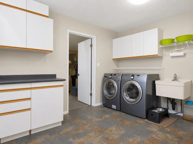 151 49th Street, Delta, BC, V4M 2P1 - 21