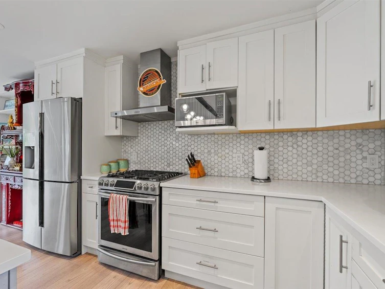 23177 Willett Avenue, Richmond, BC, V6V 3C6 - 16