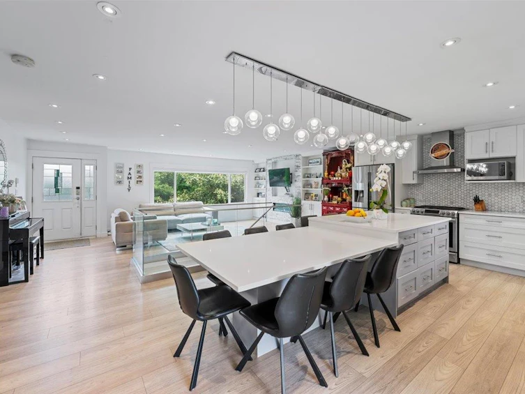 23177 Willett Avenue, Richmond, BC, V6V 3C6 - 8