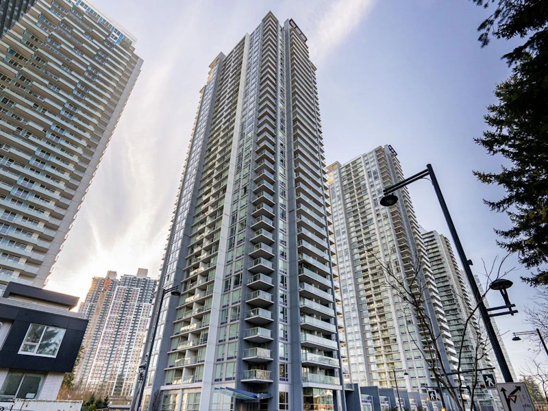 3709 - 13750 100th Avenue, Surrey BC
