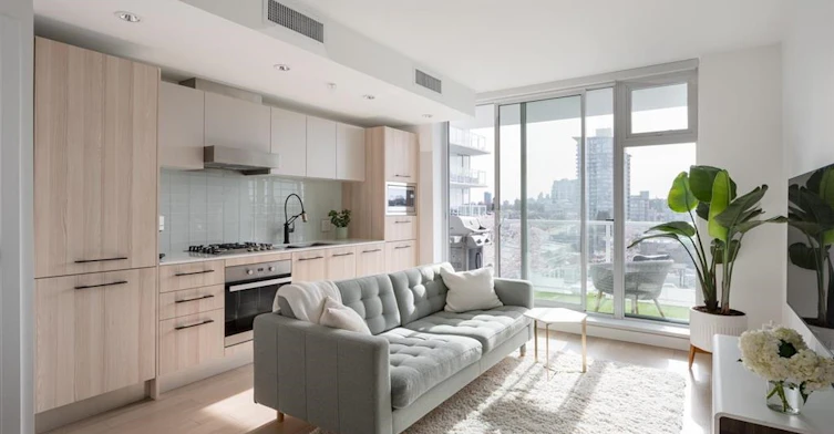 903-2221 E 30th Avenue, Vancouver, BC, V5N 0G6