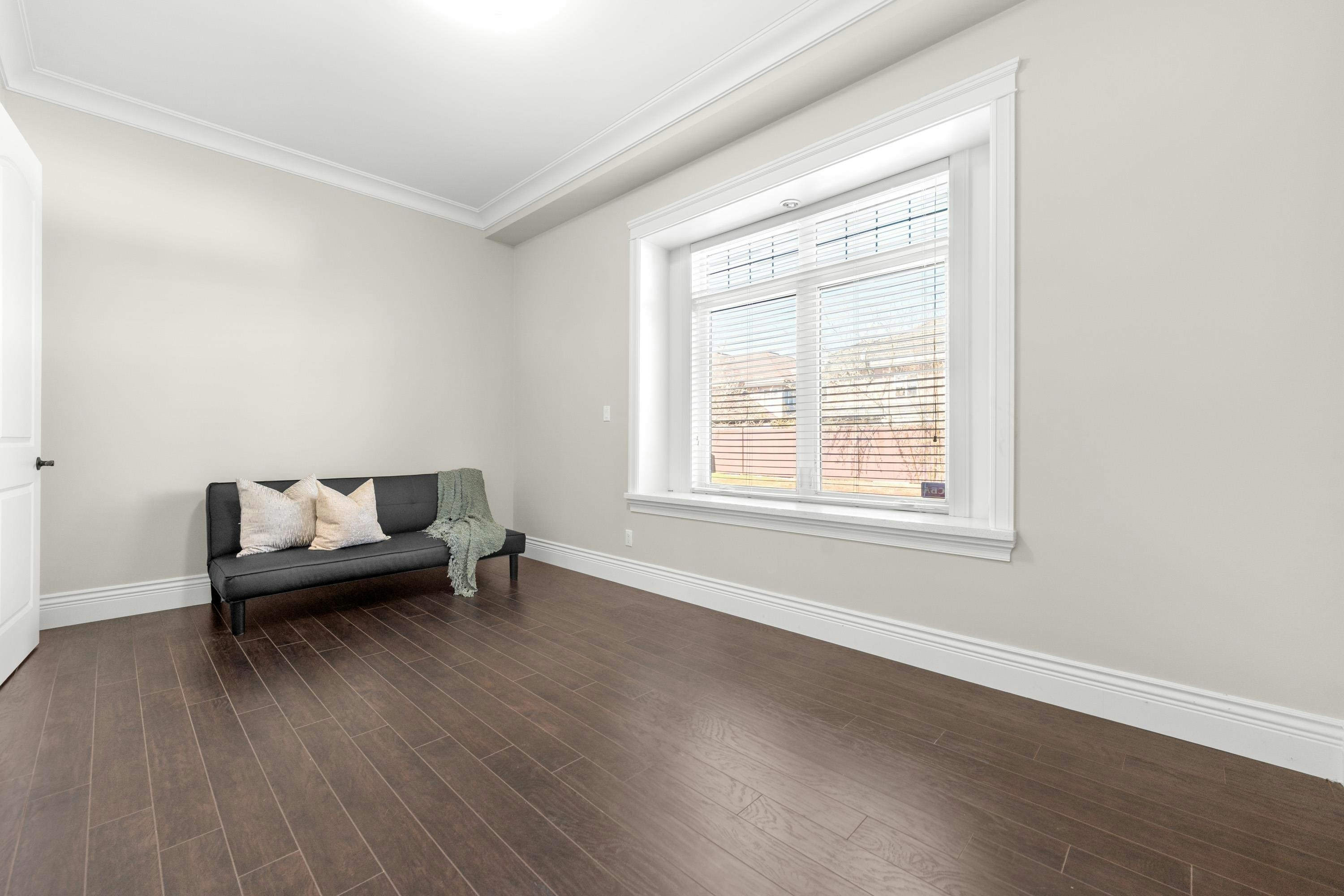 8651 Williams Road, Richmond, BC, V7A 1G7 - 14