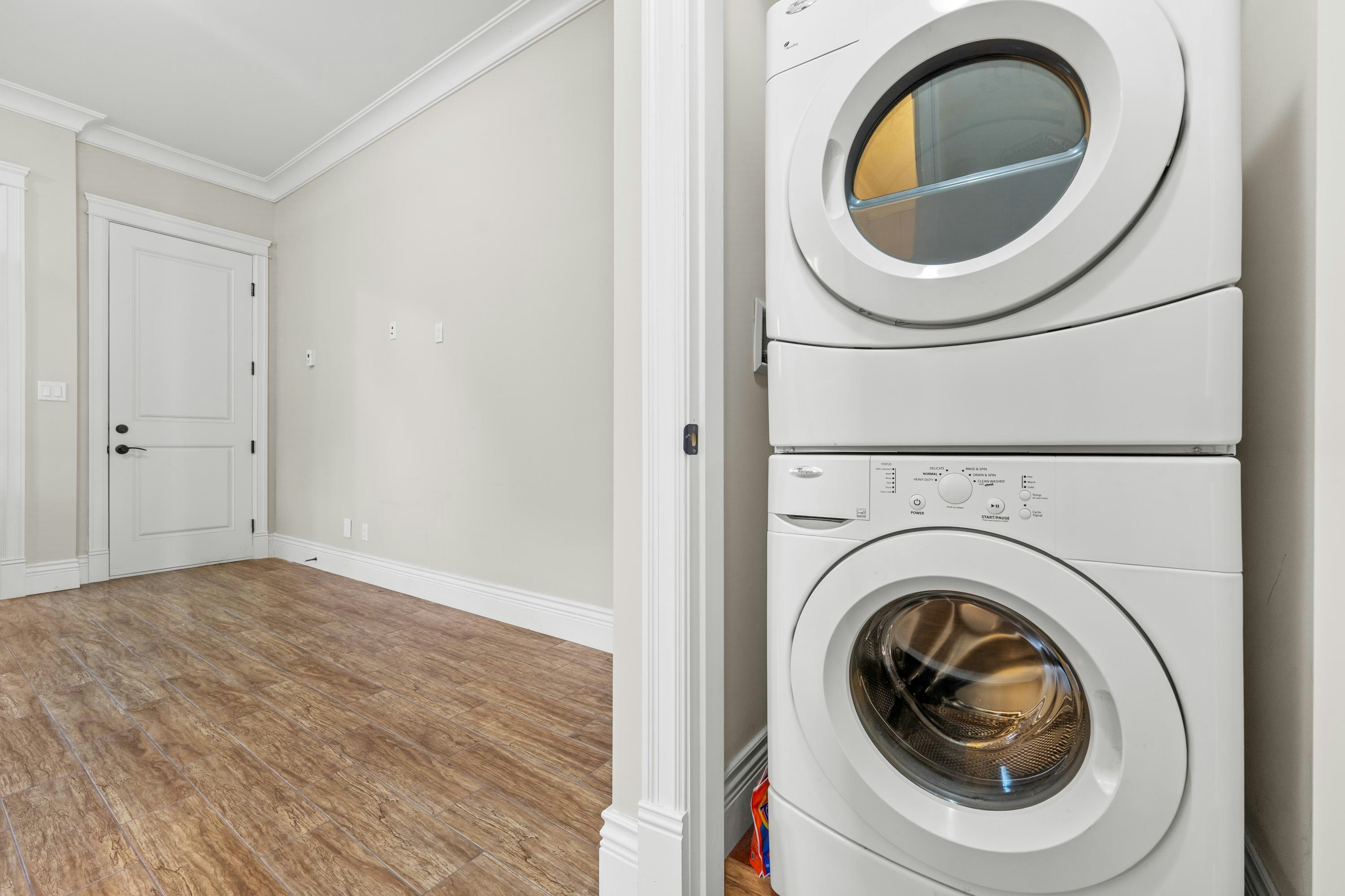 8651 Williams Road, Richmond, BC, V7A 1G7 - 13