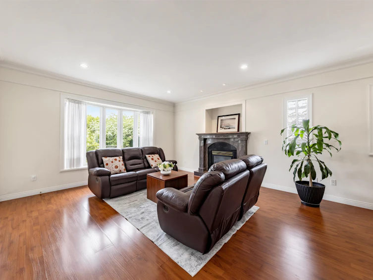 6899 Fleming Street, Vancouver, BC, V5P 3H4 - 5