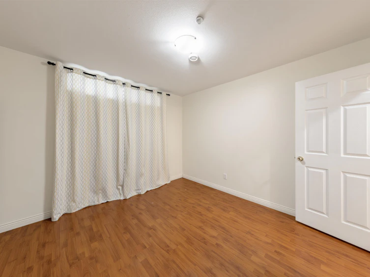 6899 Fleming Street, Vancouver, BC, V5P 3H4 - 24