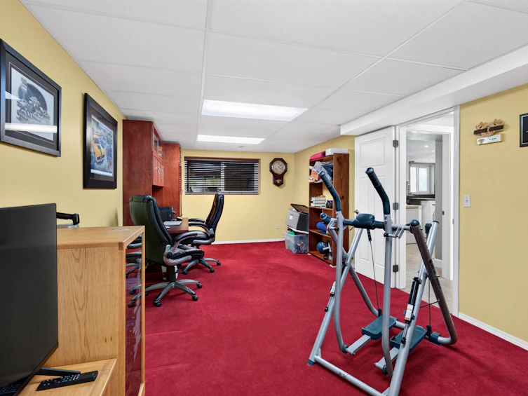 6323 Charbray Place, Surrey, BC, V3S 5H6 - 20