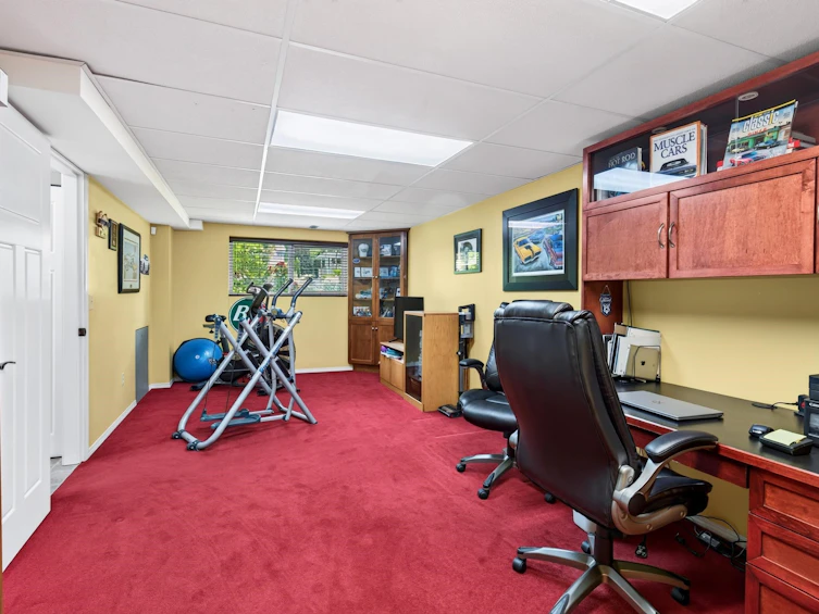6323 Charbray Place, Surrey, BC, V3S 5H6 - 19