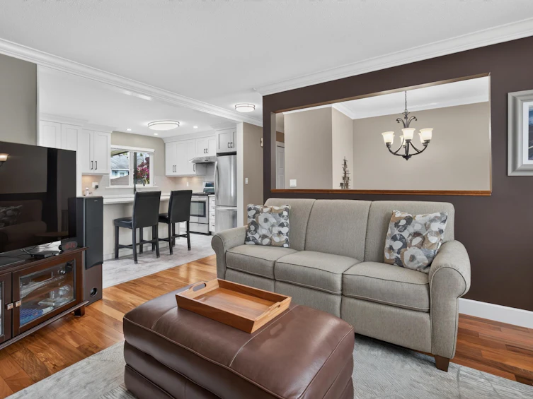 6323 Charbray Place, Surrey, BC, V3S 5H6 - 6