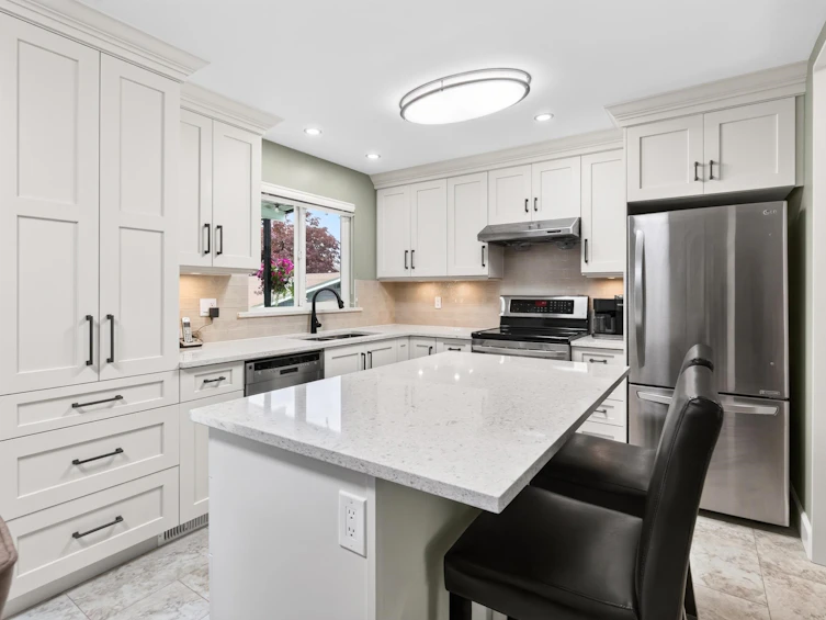 6323 Charbray Place, Surrey, BC, V3S 5H6 - 8