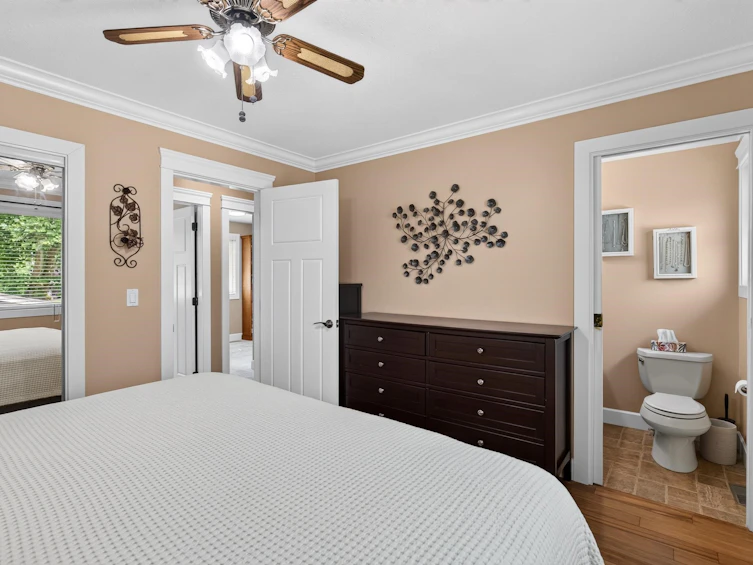 6323 Charbray Place, Surrey, BC, V3S 5H6 - 14