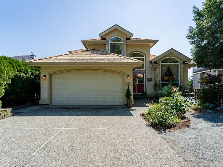 35946 Regal Parkway, Abbotsford, BC, V3G 1L3