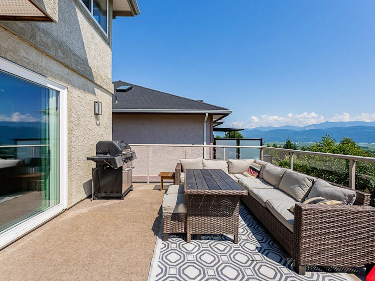 35946 Regal Parkway, Abbotsford, BC, V3G 1L3 - 4