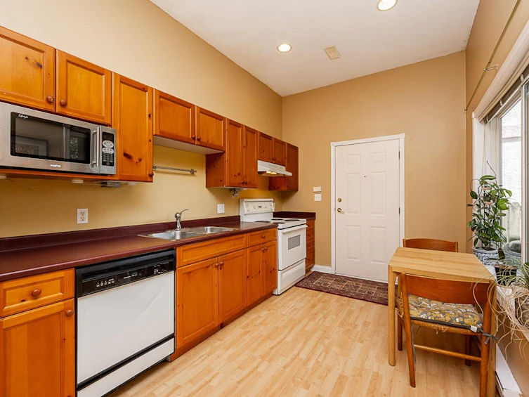 35946 Regal Parkway, Abbotsford, BC, V3G 1L3 - 30