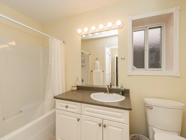 35946 Regal Parkway, Abbotsford, BC, V3G 1L3 - 26
