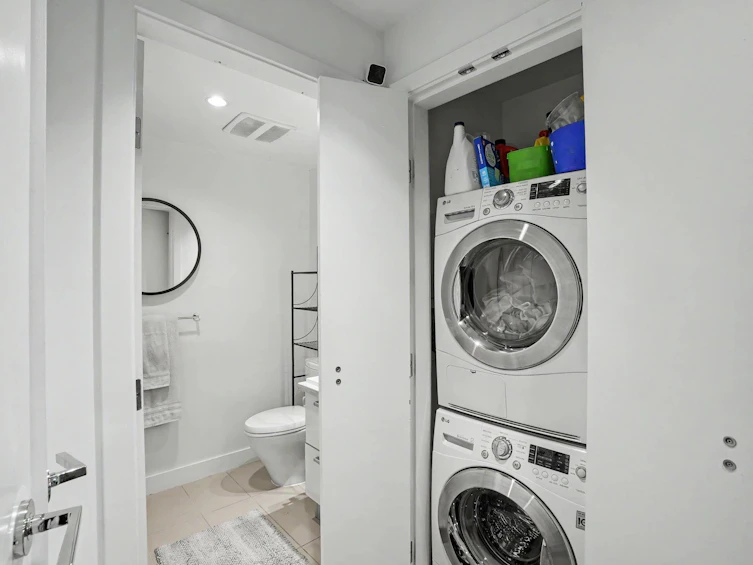 206-288 W 1st Avenue, Vancouver, BC, V5Y 0E9 - 13