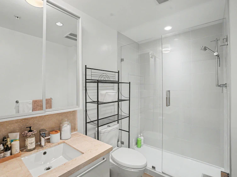 206-288 W 1st Avenue, Vancouver, BC, V5Y 0E9 - 11