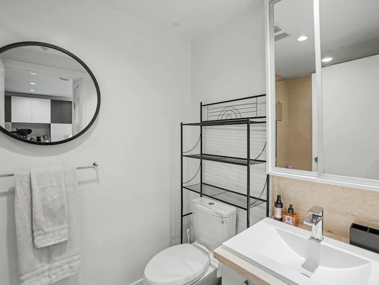 206-288 W 1st Avenue, Vancouver, BC, V5Y 0E9 - 14