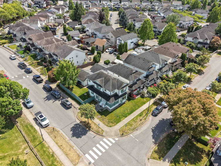 18568 64b Avenue, Surrey, BC, V3S 8S9 - 22