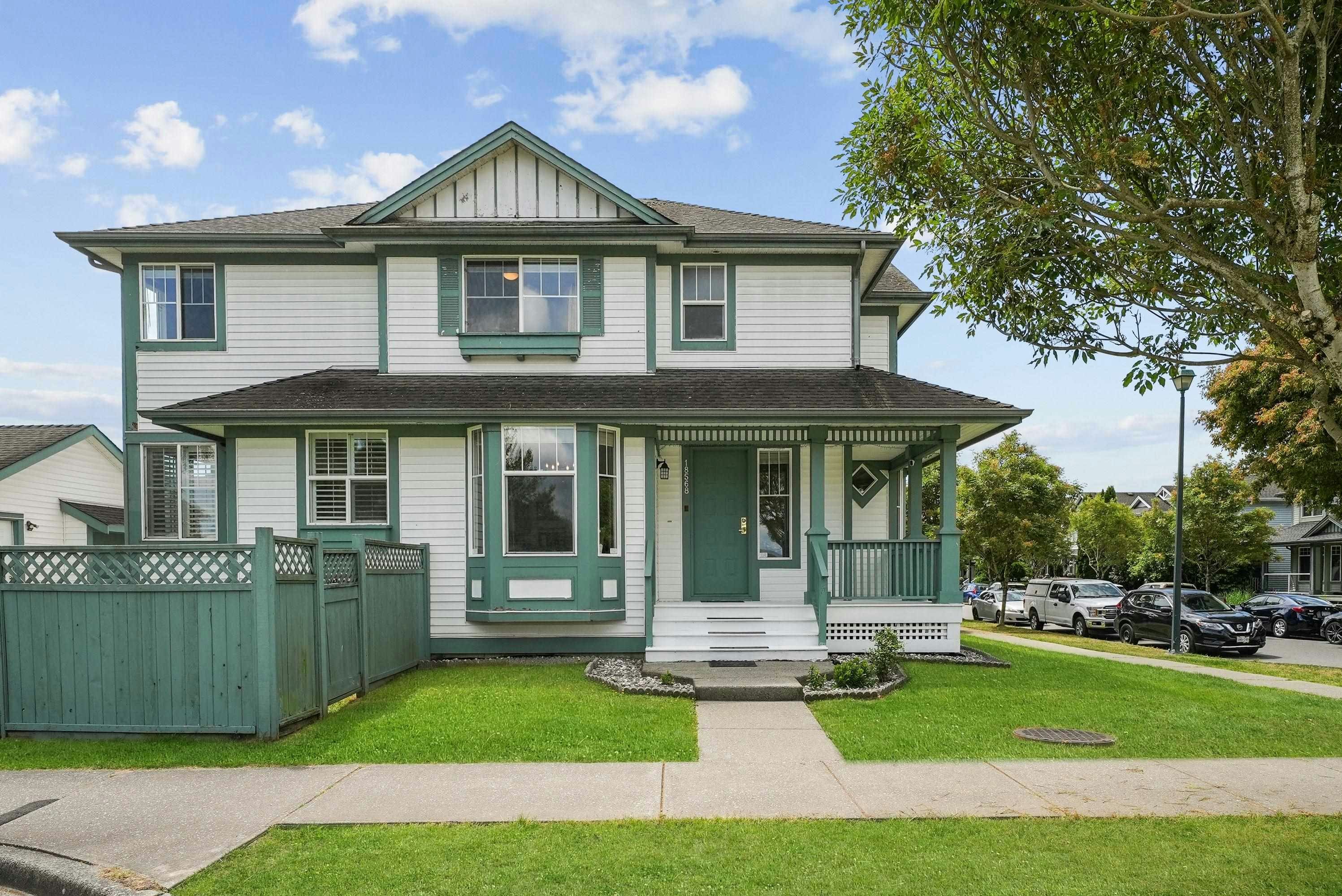 18568 64b Avenue, Surrey, BC, V3S 8S9 - 21