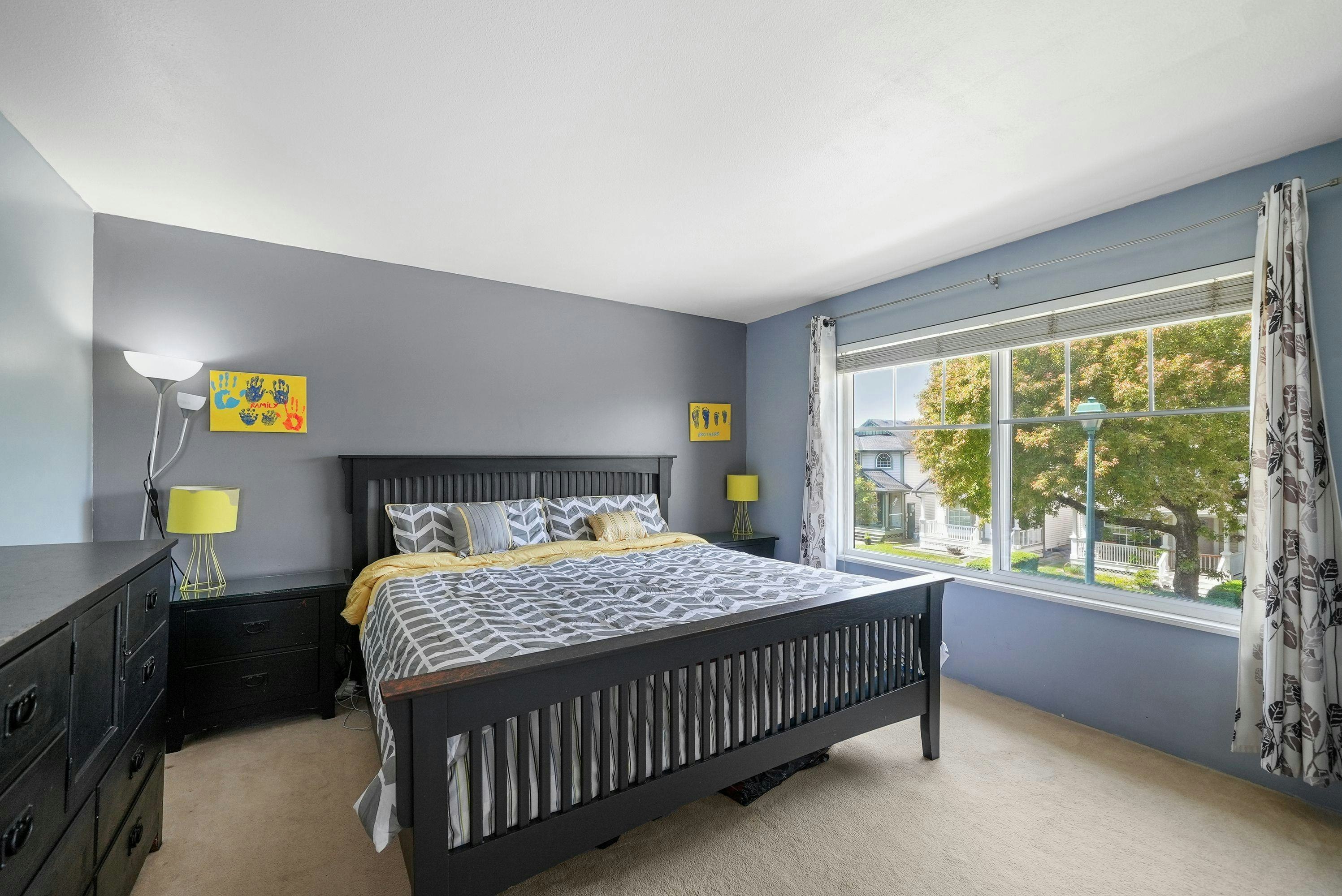 18568 64b Avenue, Surrey, BC, V3S 8S9 - 12