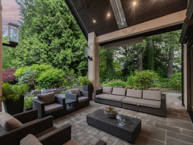 3083 Semiahmoo Trail, Surrey, BC, V4P 1H4 - 32