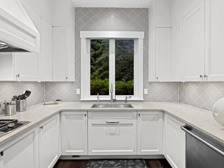 3083 Semiahmoo Trail, Surrey, BC, V4P 1H4 - 13