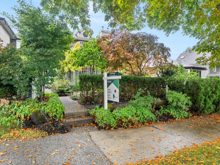 2146 W 14th Avenue, Vancouver, BC, V6K 2V7 - 39