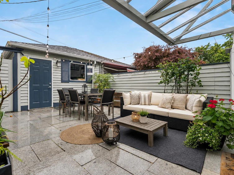 2146 W 14th Avenue, Vancouver, BC, V6K 2V7 - 24